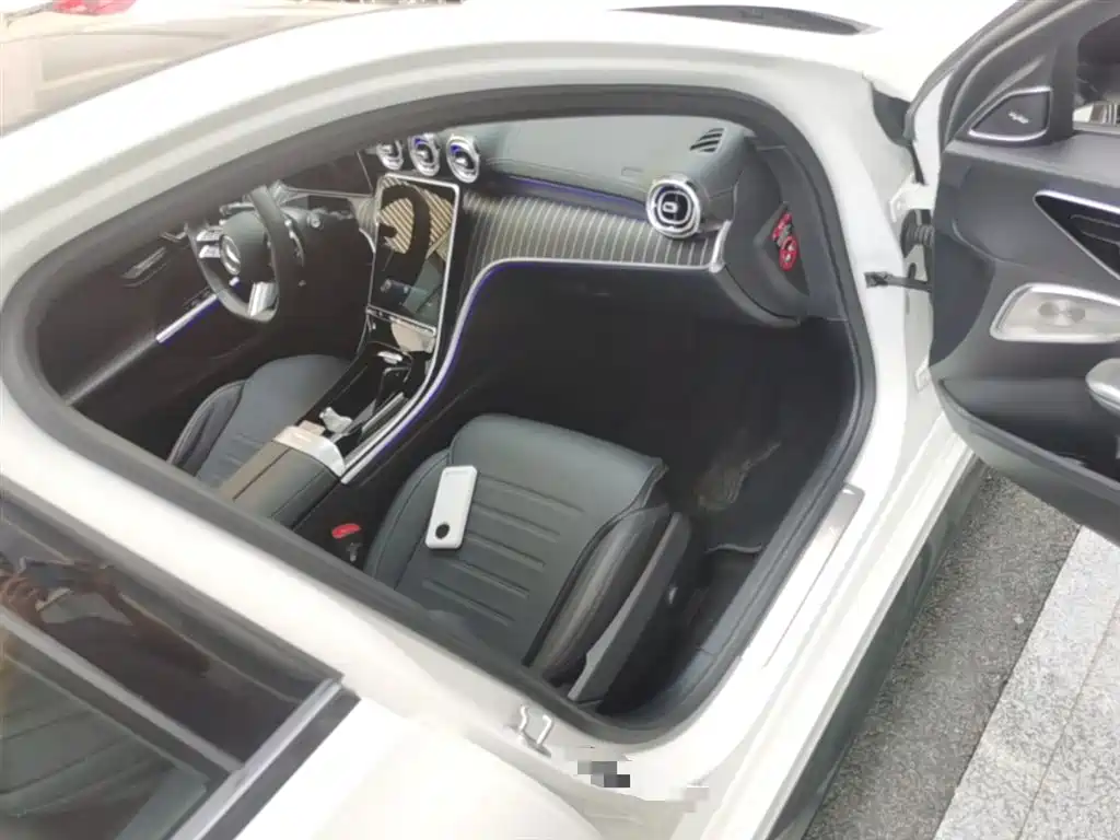Mercedes-Benz C-Class 2025 C 260 L Sport Edition фото 11