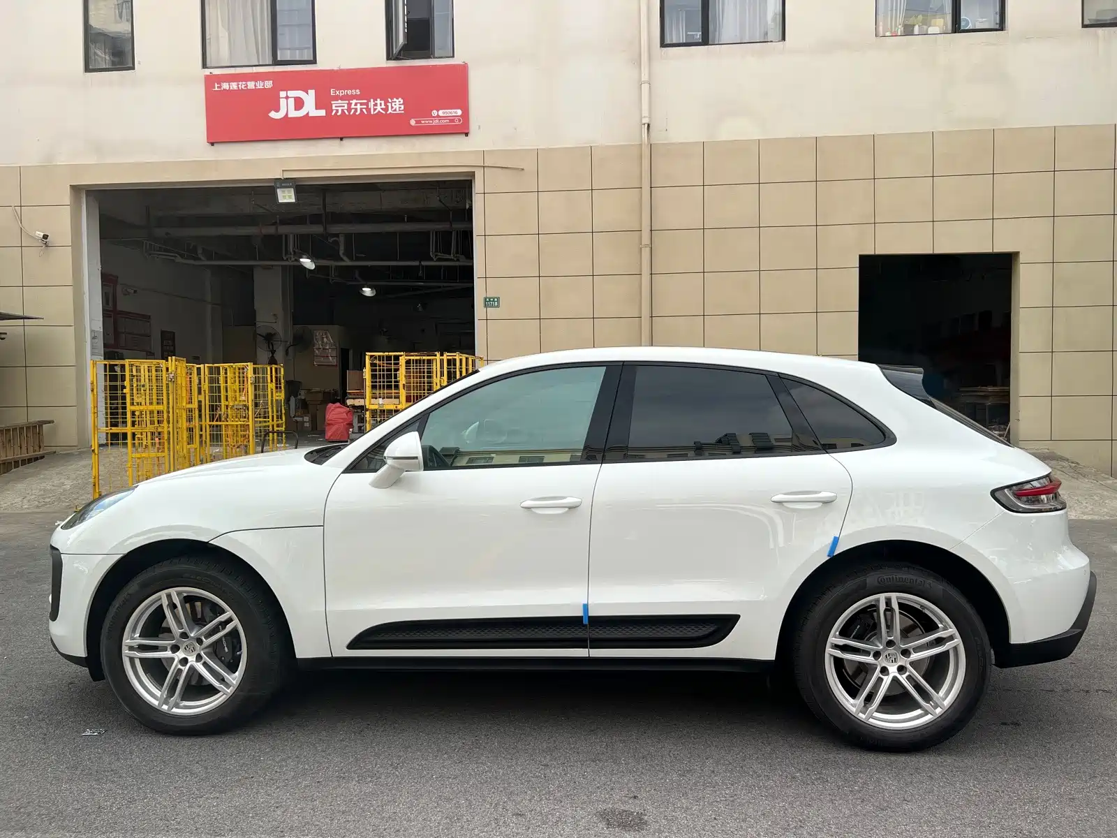 صورة 7 - Porsche Macan