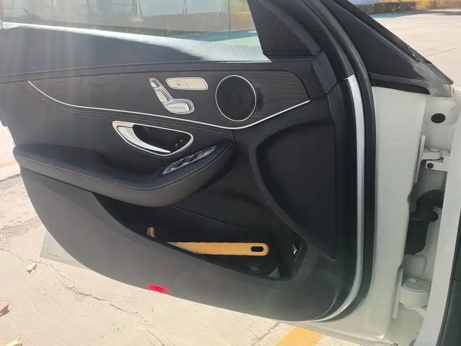 Mercedes-Benz C-Class 2016 2016 C 200 L Sport