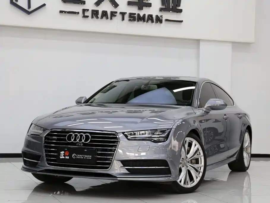 Фото 2 - Audi A7