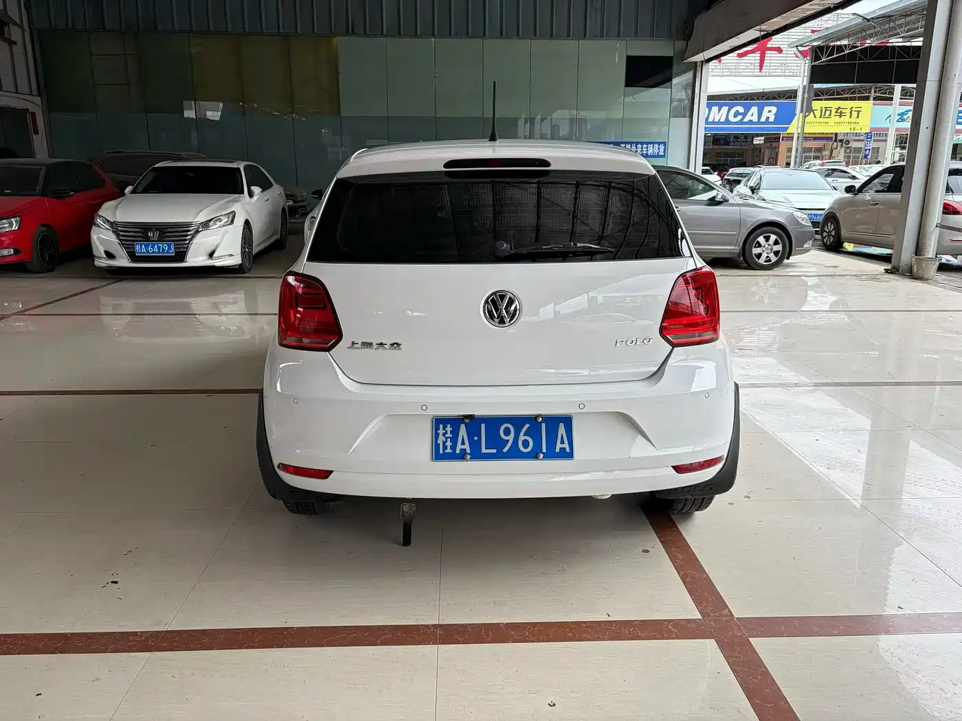 Volkswagen Polo 2014 1.4L Automatic Comfort Edition фото 3