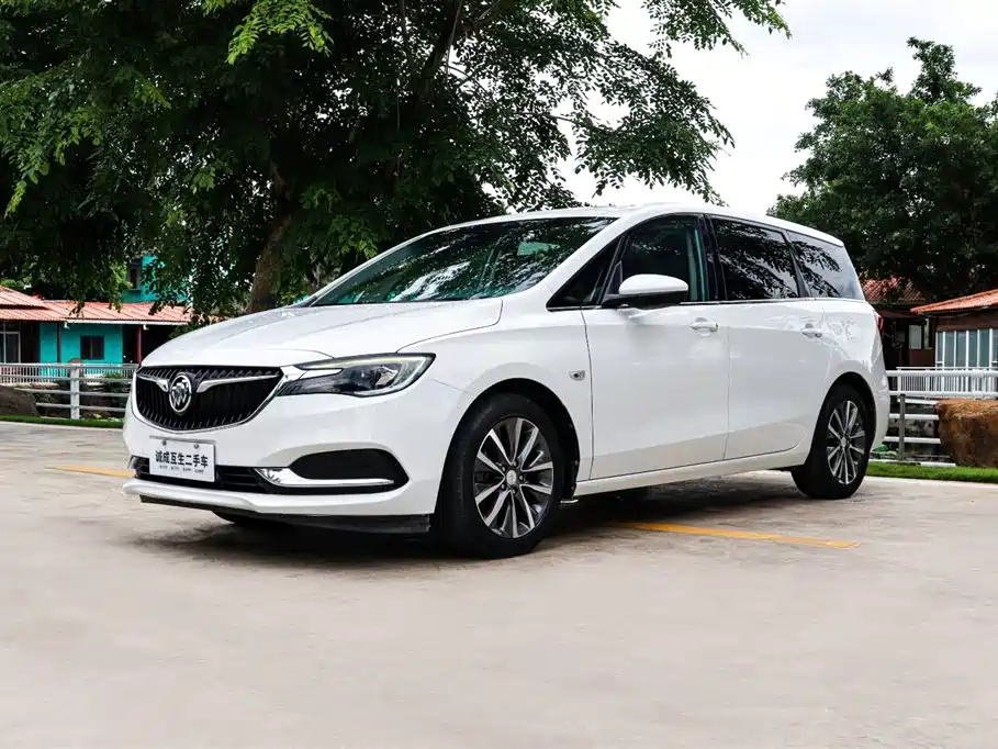 Buick GL6 2018 18T 6-Seater Premium