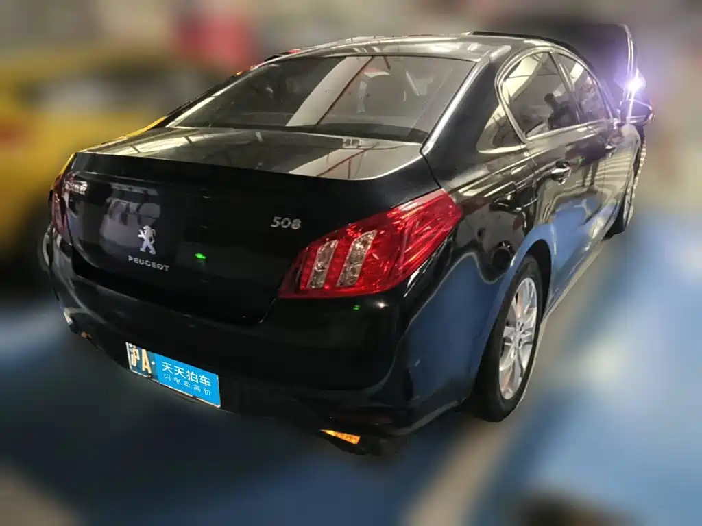 Фото 2 - Peugeot 508