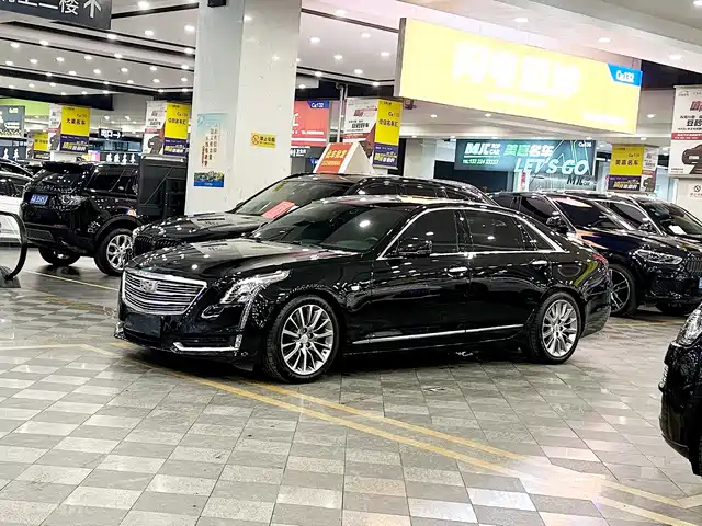 CADILLAC CT6