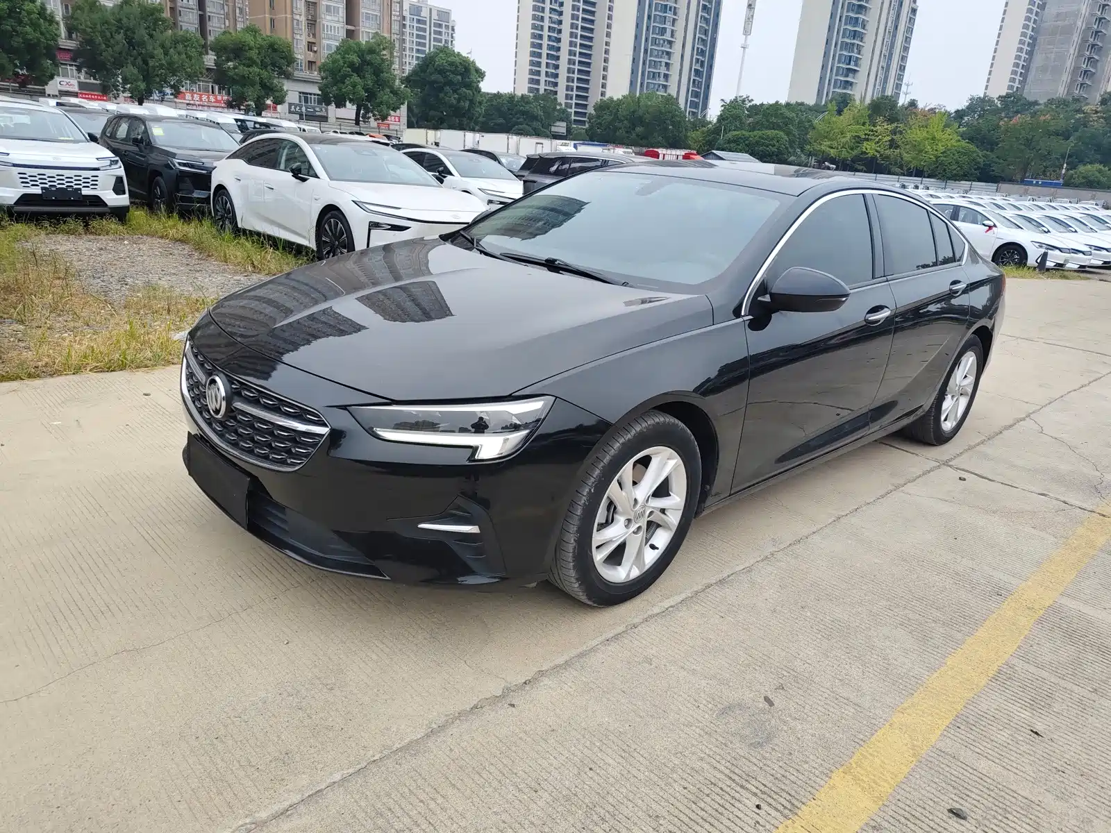 Фото 1 - Buick Regal