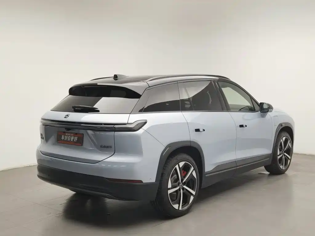 2023 NIO ES7