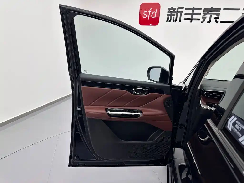 GAC Trumpchi Trumpchi E8 NEV 2026 2024 Model 150km MAX+