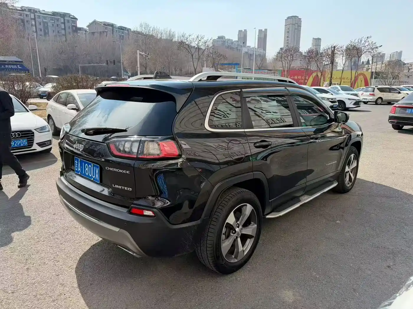 Jeep Cherokee 2019 2019 2.0T 4WD Adventure Edition China V