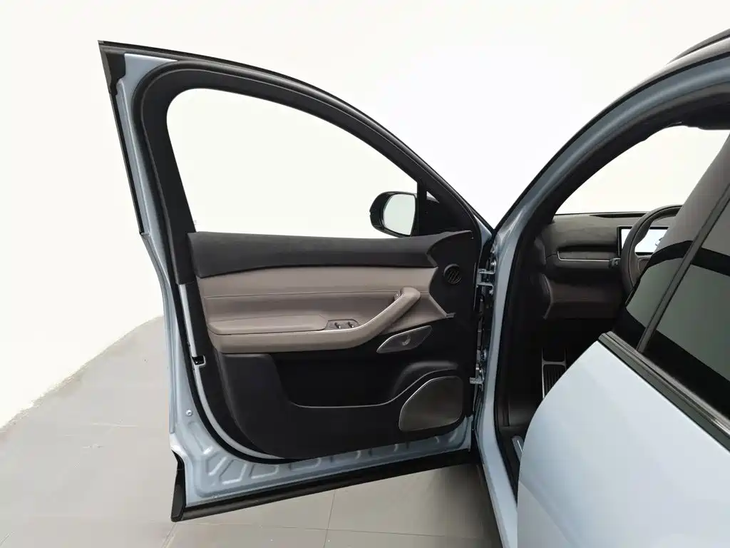 Фото 8 - NIO ES7