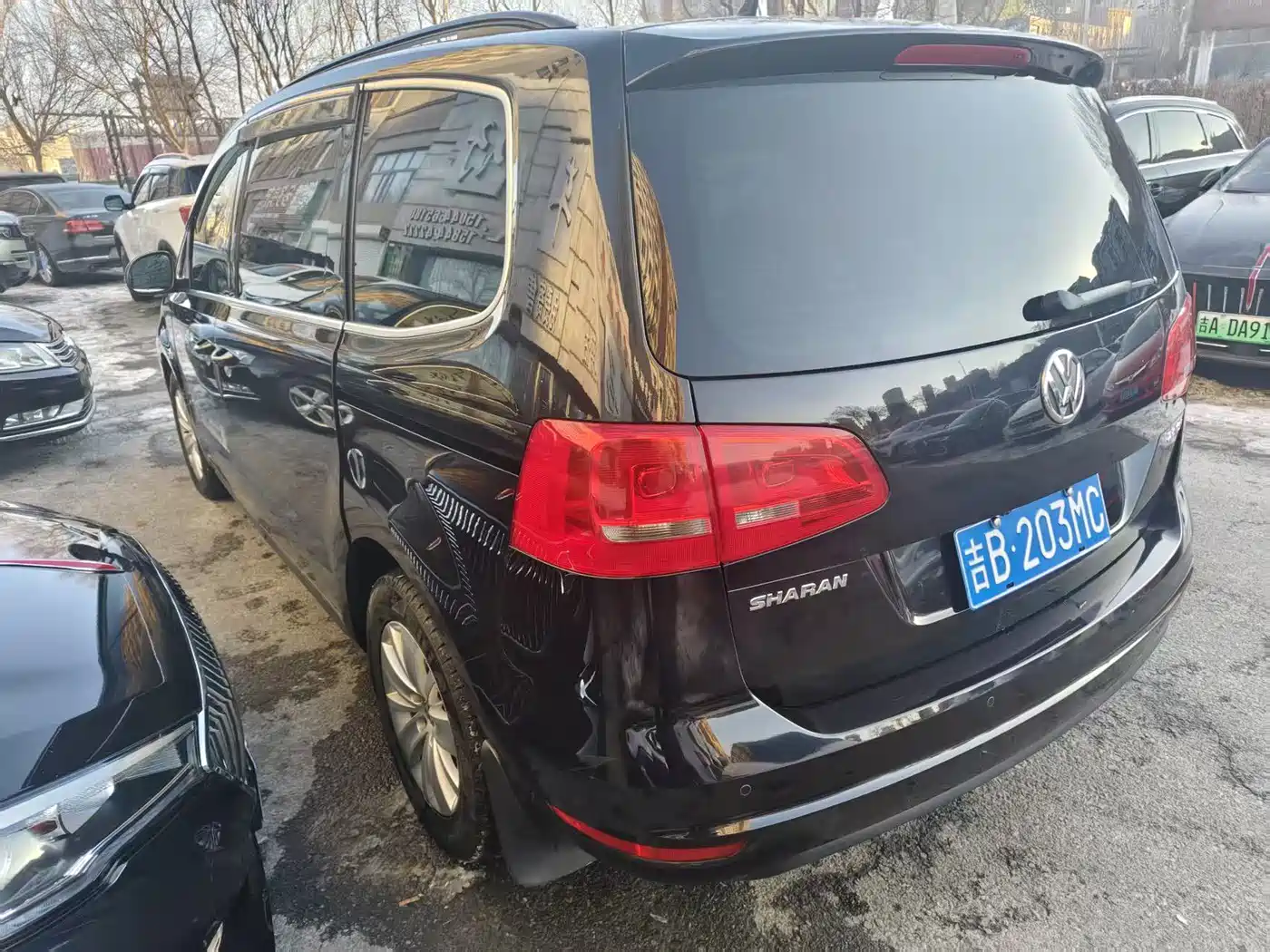 Volkswagen Sharan 2014 2.0TSI Standard фото 9