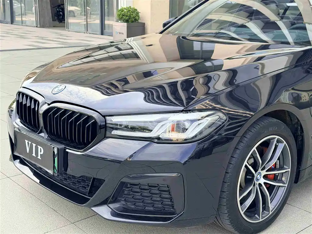 BMW 5 Series New Energy 2022 Facelift 535Le M Sport Package фото 14