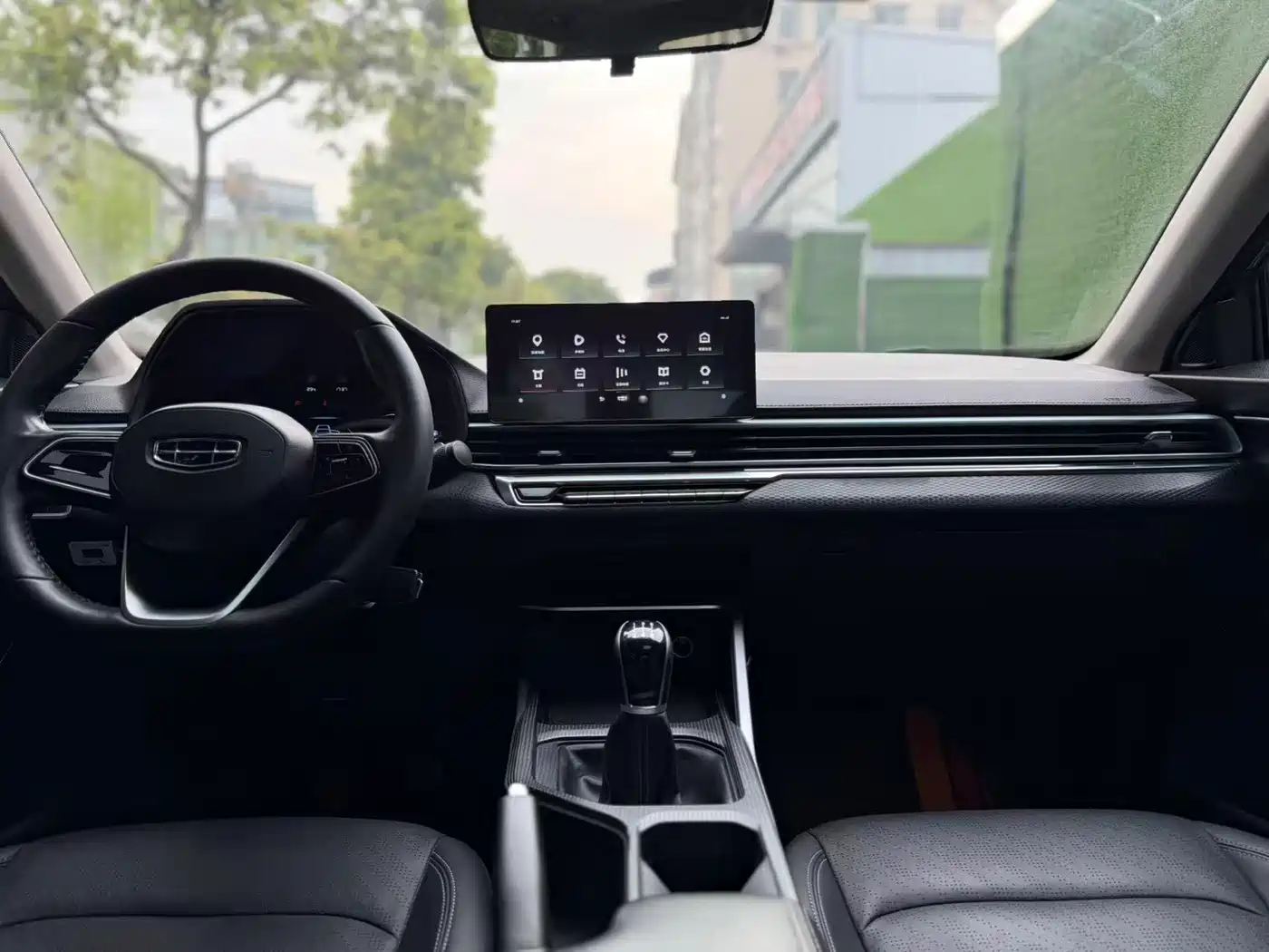 GEELY AUTOMOBILE EMGRAND