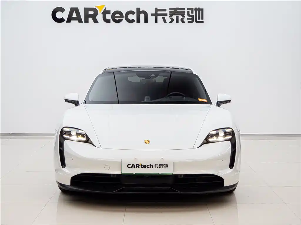 Porsche Taycan 2022 Facelift Taycan фото 2