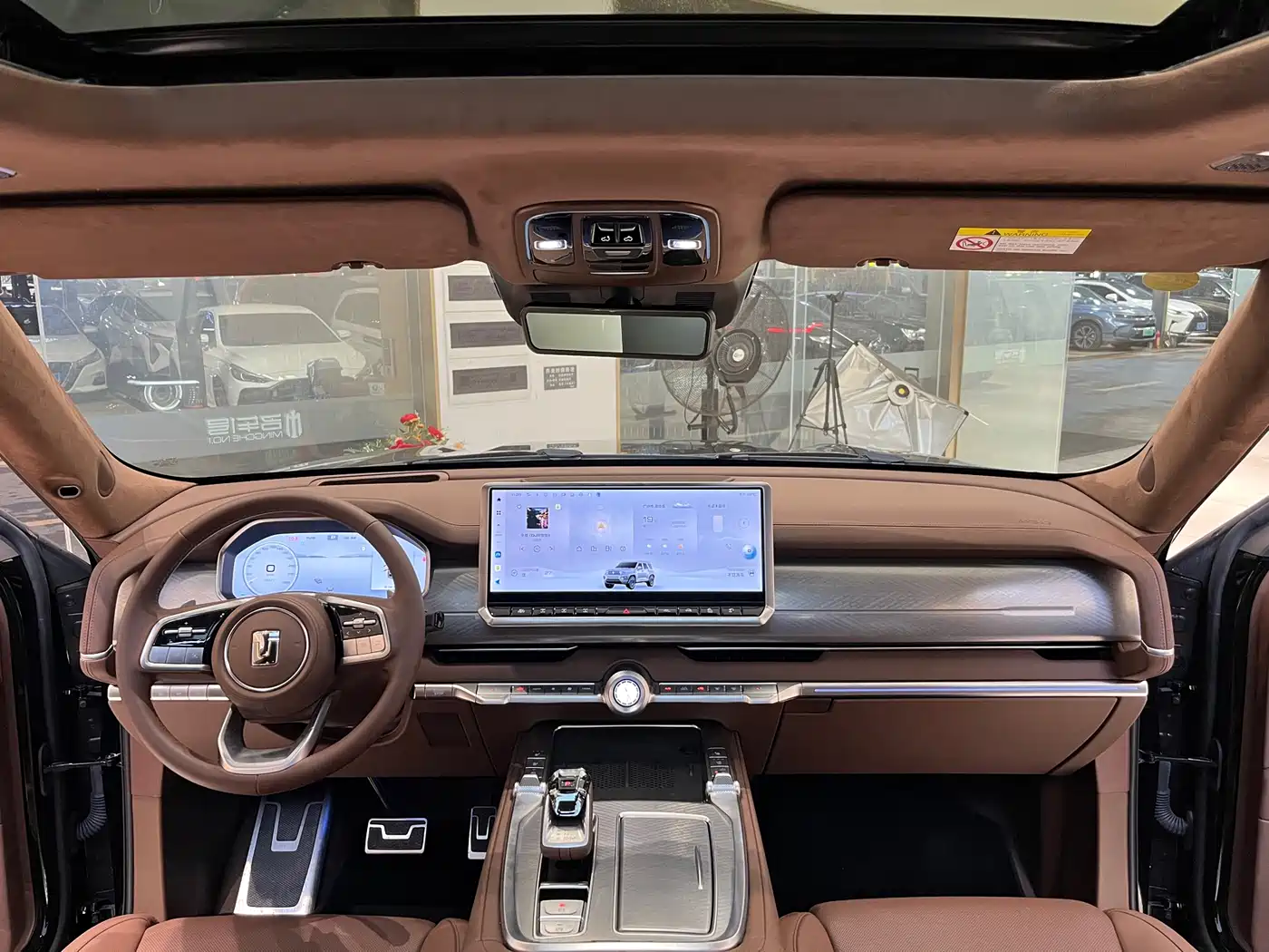 TANK TANK 700 NEW ENERGY