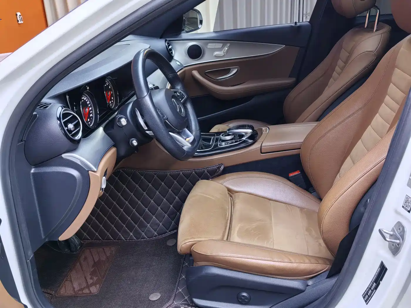 Mercedes-Benz E-Class 2017 E 200 Sport 4MATIC фото 19