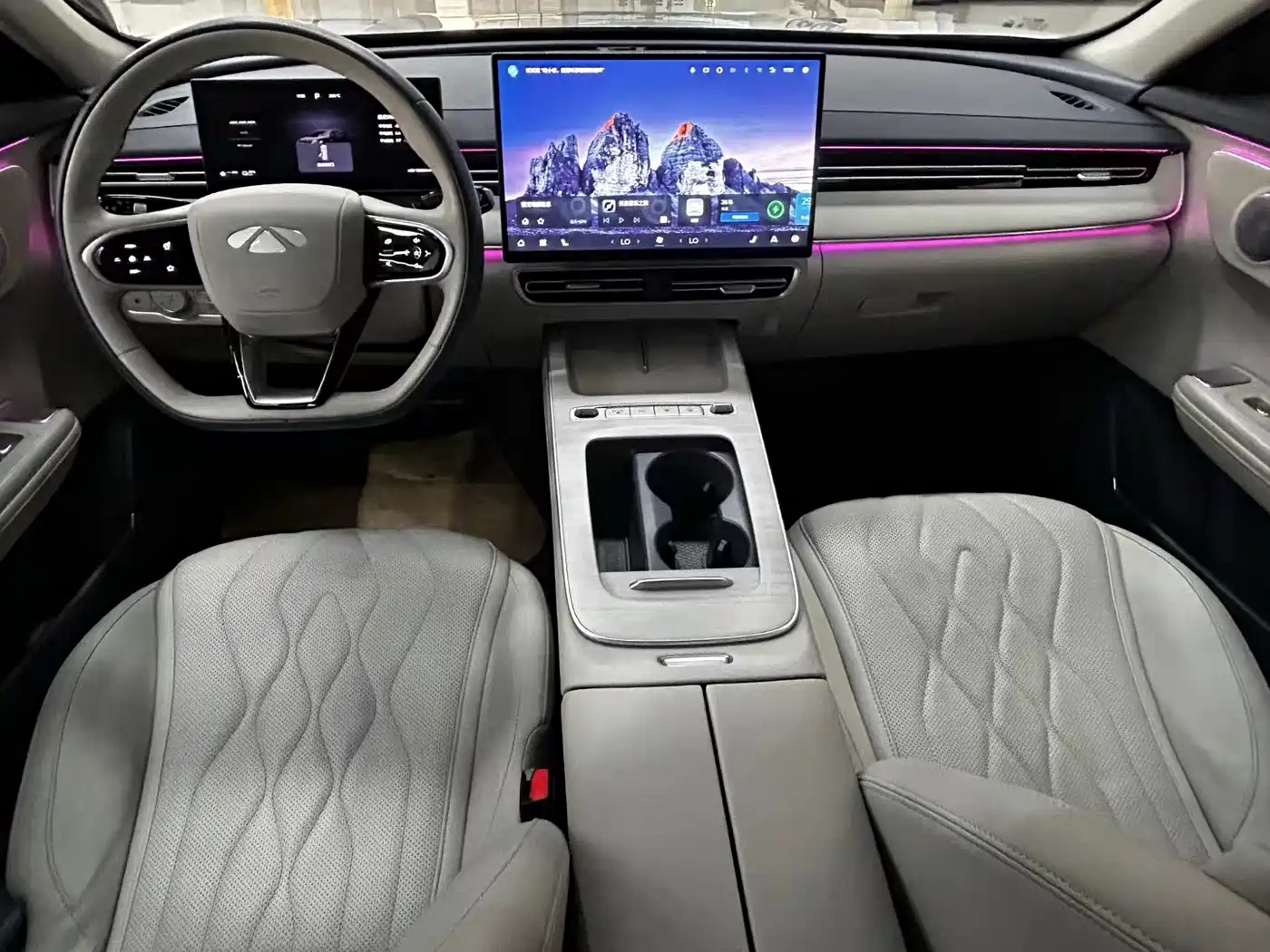 Chery Fengyun Fengyun A8L 2025 2025 1.5TGDI 145km Luxury
