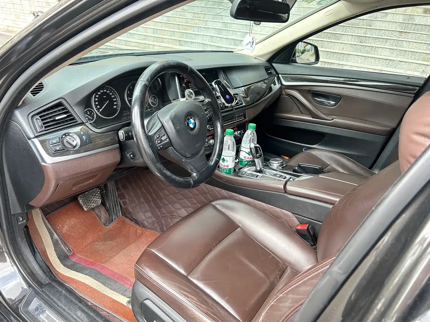 BMW 5 Series 2014 525Li Luxury Design Package фото 9