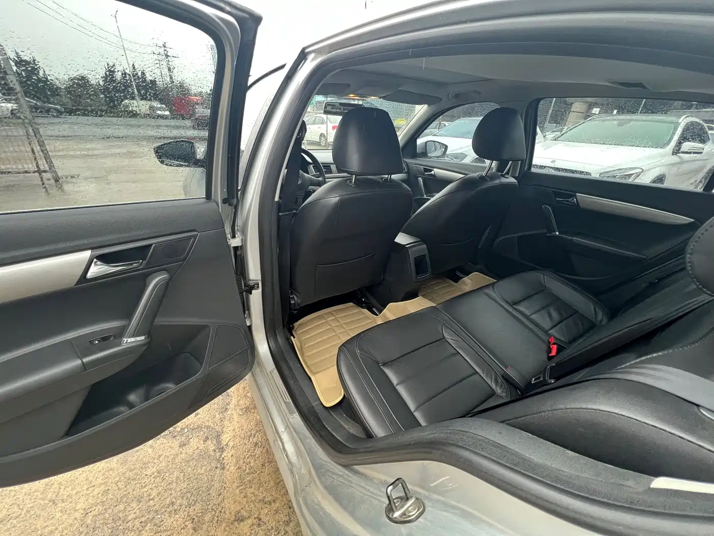 Volkswagen Lavida 2013 Facelift 1.4TSI DSG Comfort фото 5