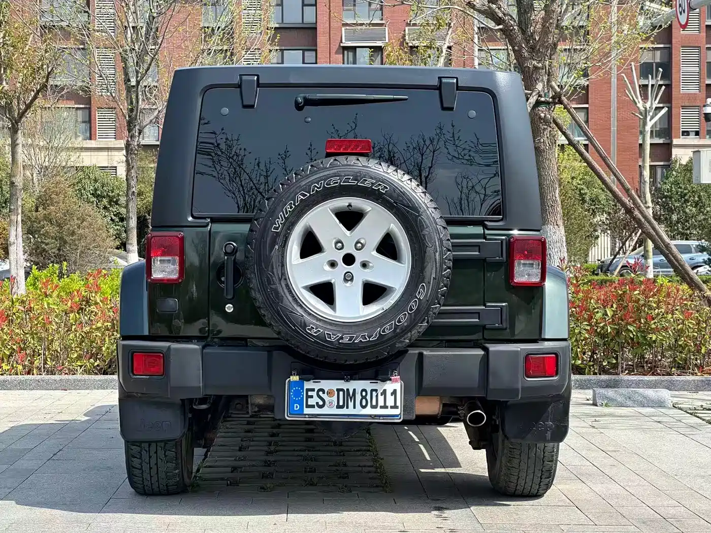 Jeep Wrangler 2011 2011 Model 3.8L Sahara 4-Door