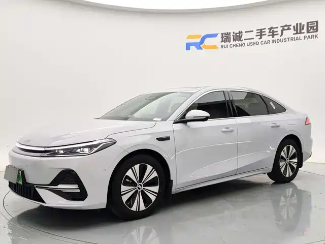  Geely Galaxy Galaxy A7 2025 EM-i 150km Explorer+ Edition