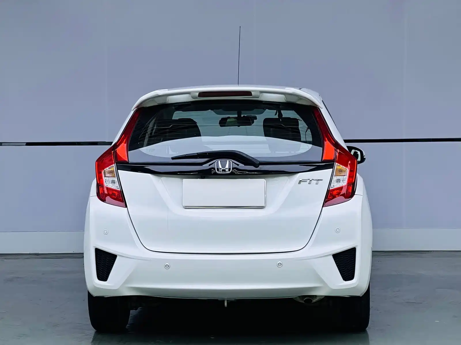 Фото 5 - Honda Fit
