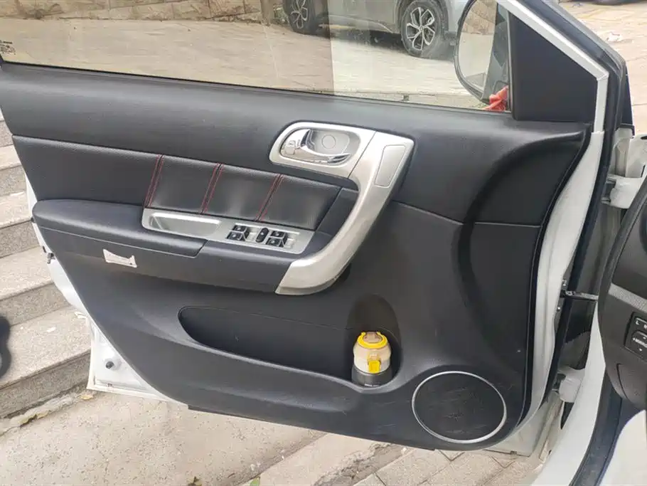 Haval H6 2016 Upgrade Edition 1.5T Manual 2WD Elite Type фото 7