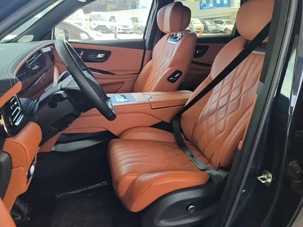 Exeed Landmark C-DM 2025 2025 180 Ultra Long Range AWD (6-Seater)