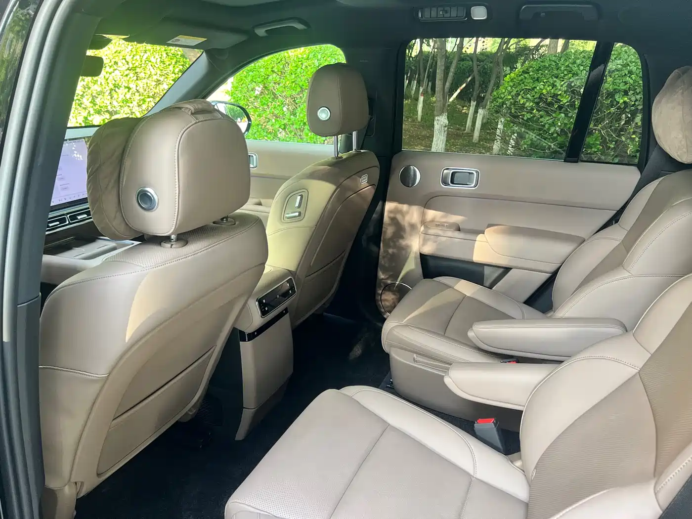 Li Auto Li L8 2025 Pro Smart Renewal Edition фото 8
