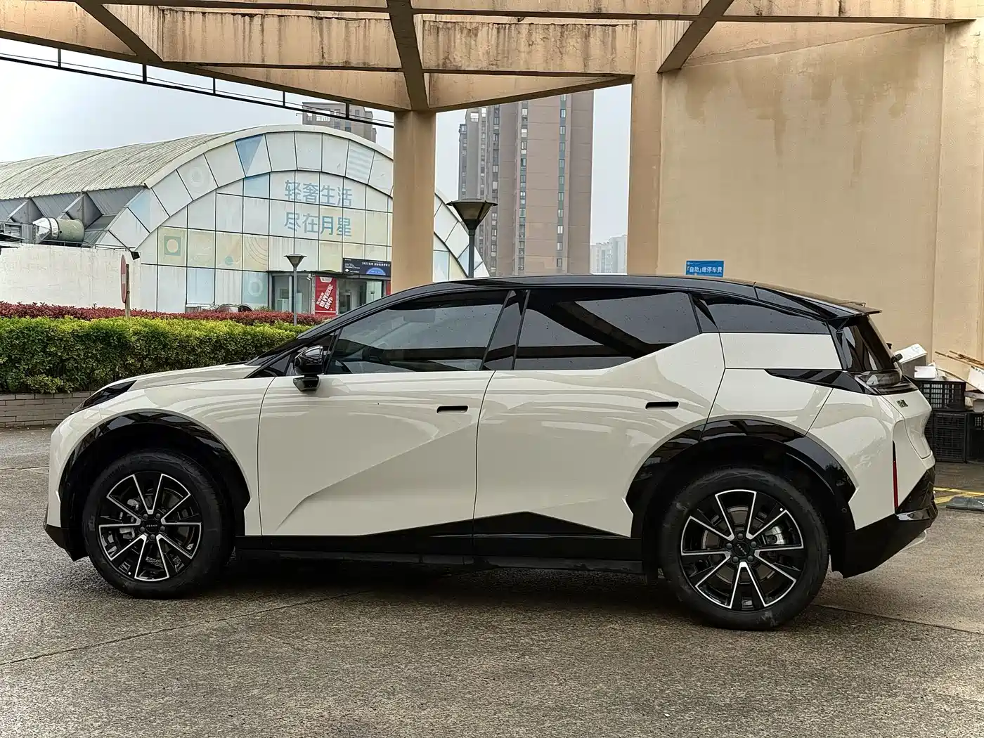 ZEEKR EXTREME KRYPTON X