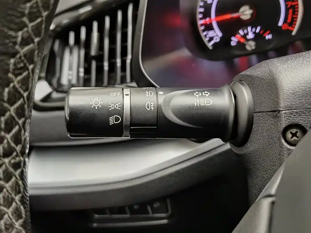 Haval H2s 2017 Red Label 1.5T DCT Elite фото 21