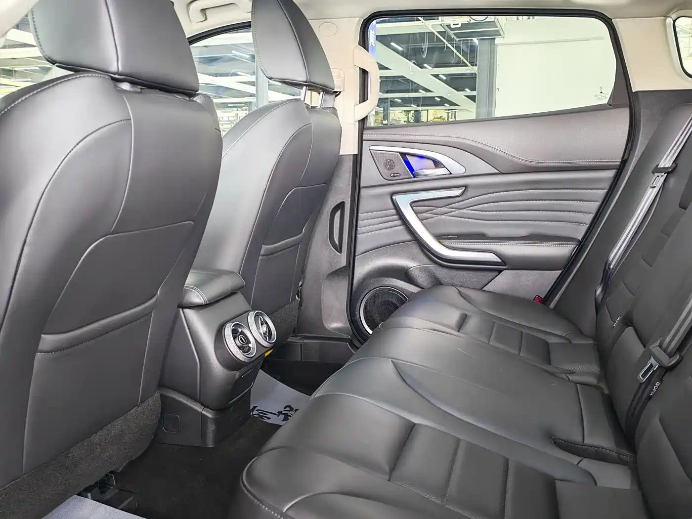 WEI PAI WEI BRAND VV7