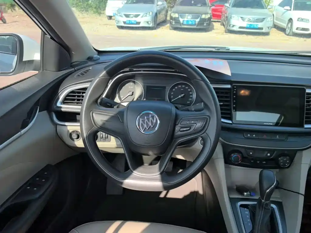 Фото 11 - Buick Excelle