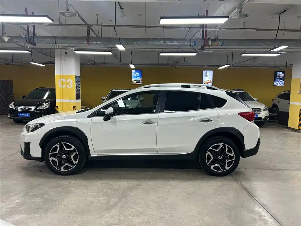 Subaru XV 2018 2.0i AWD Limited EyeSight фото 4