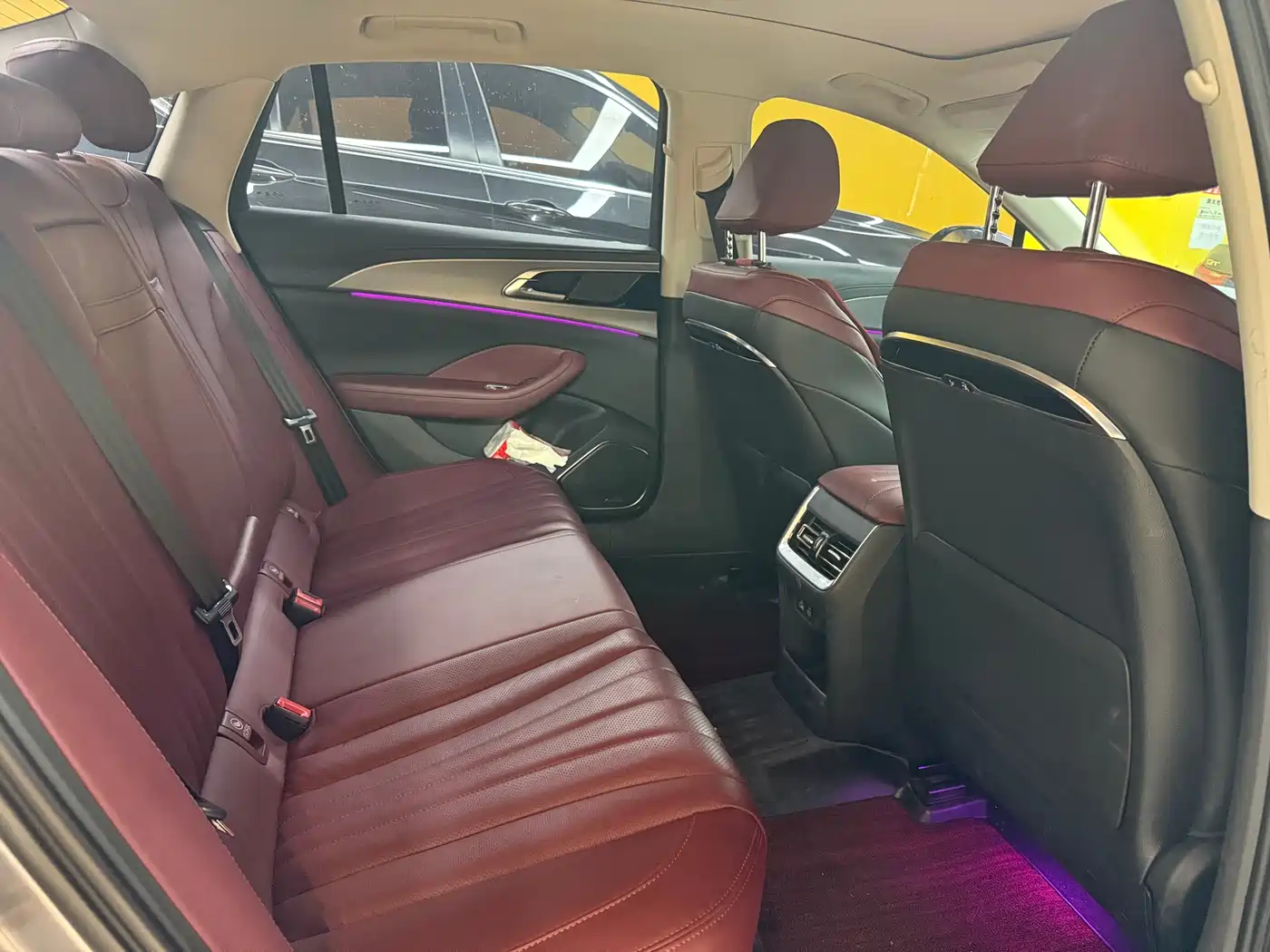 Hongqi H5 2023 2.0T Auto Smart Connect Flag Comfort фото 7