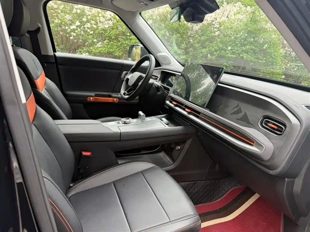 BAIC ORV Beijing Off-Road BJ30 2024 1.5T Light Off-Road Max Edition фото 4
