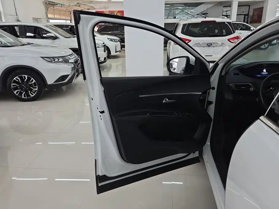 Peugeot 4008 2020 2019 Facelift 360THP Excellence Edition