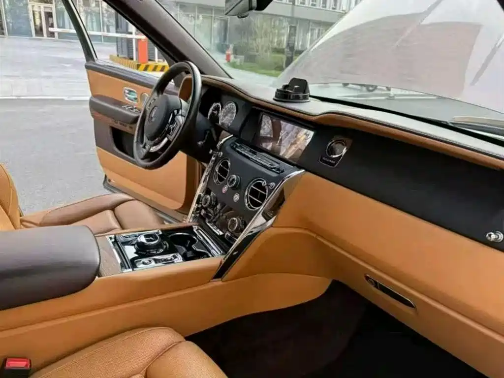 Rolls-Royce Cullinan 2020 2018 4-Seater Version