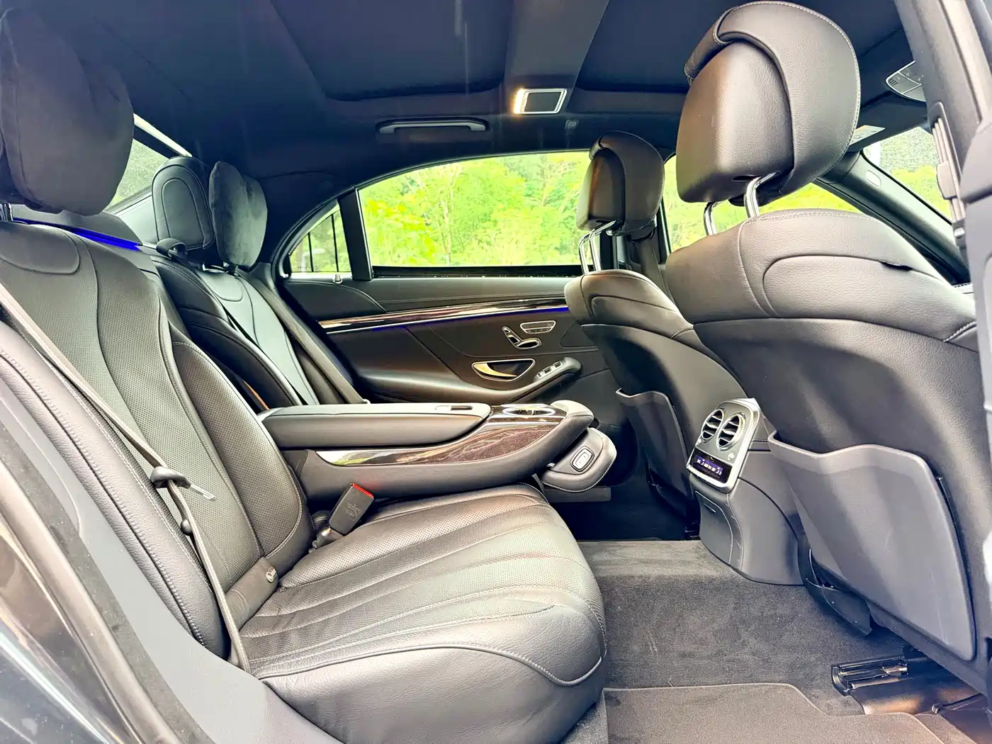 Mercedes-Benz S-Class 2018 S 320 L фото 12