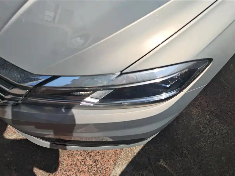 Volkswagen Lavida 2021 1.5L Auto Comfort Edition фото 5