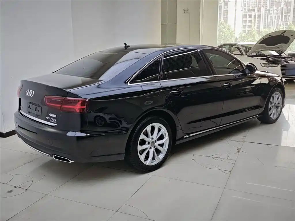 Audi A6L 2017 45 TFSI quattro Sport фото 6