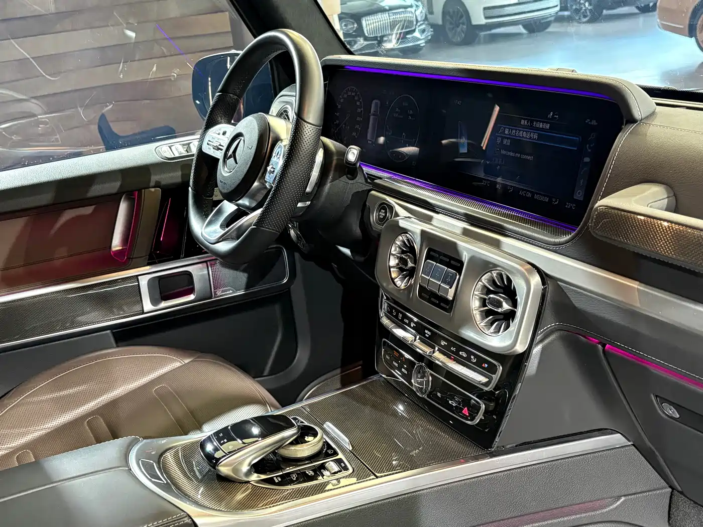 Mercedes-Benz G-Class 2023 G 500 фото 17