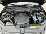 Photo 17 - Audi Q5
