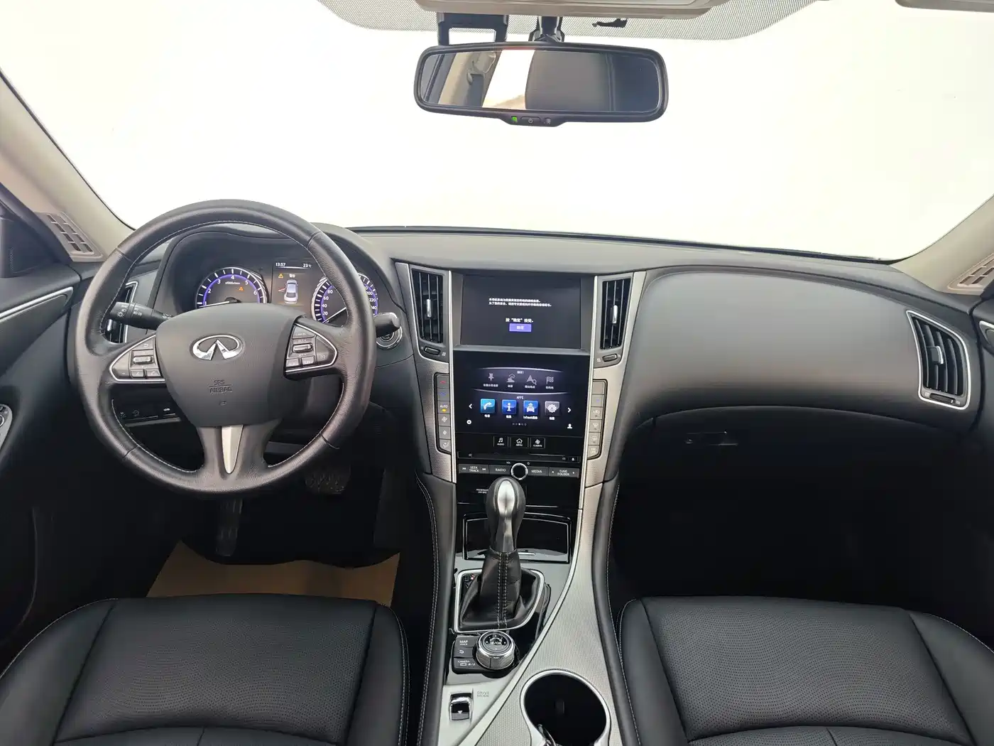 Infiniti Q50L 2018 2016 Model 2.0T Progressive Edition