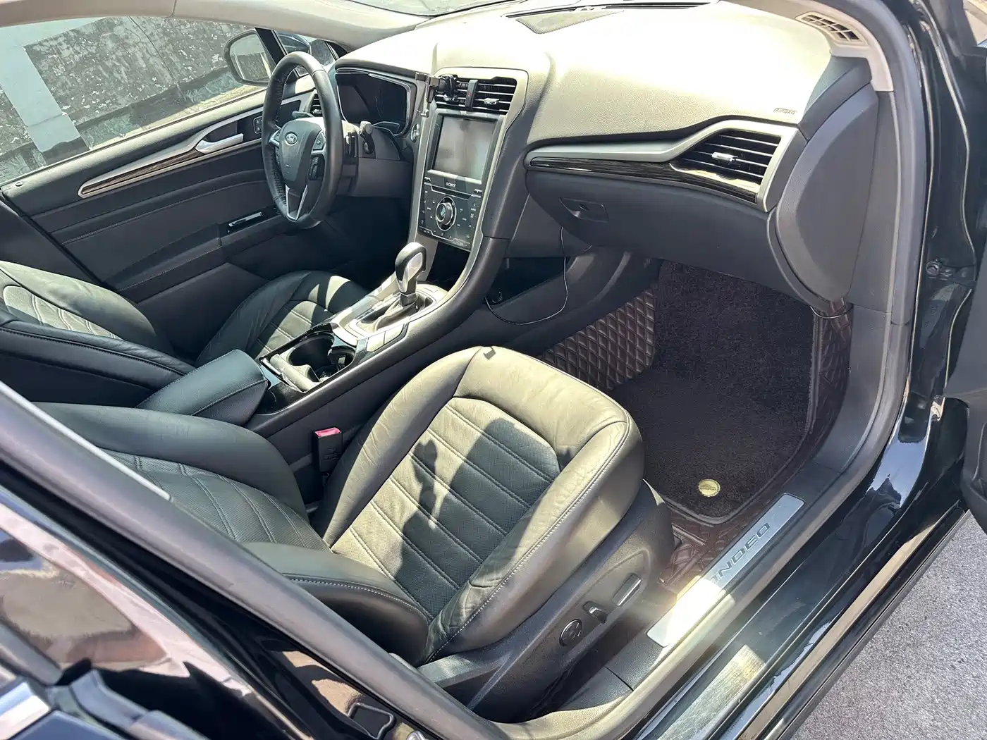 Ford Mondeo 2013 2013 2.0L GTDi240 Flagship
