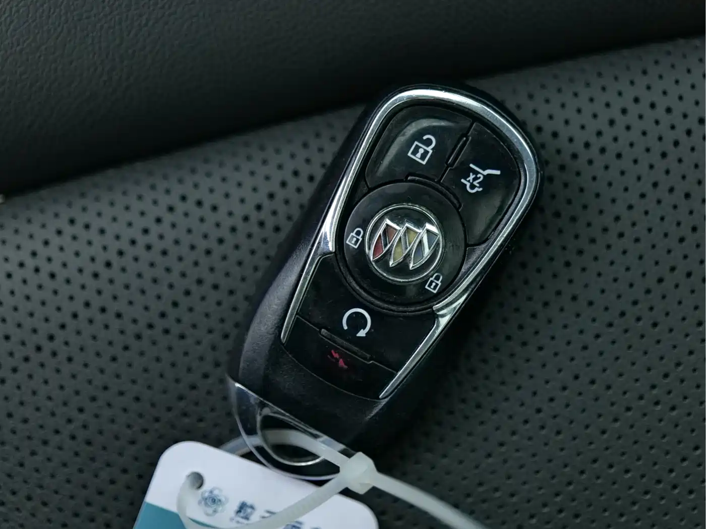Buick Enclave 2020 28T 2WD Premium Model фото 21