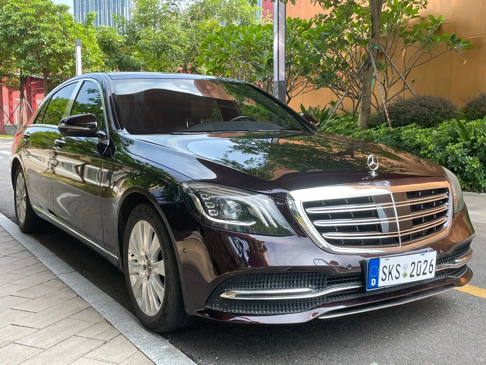 Фото 3 - Mercedes-Benz S-Class