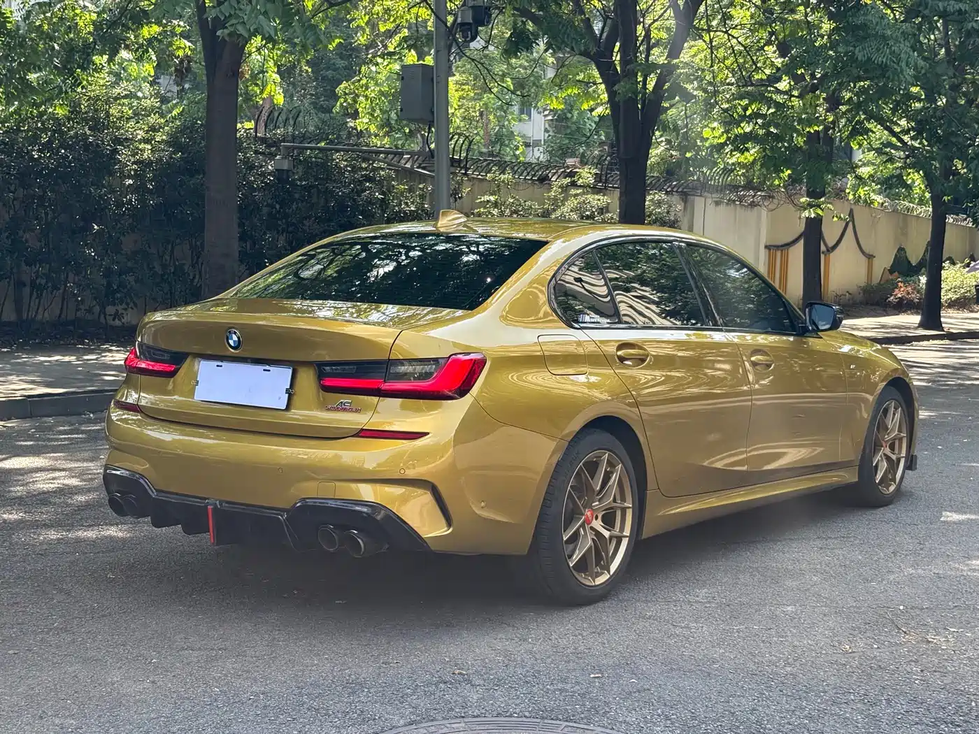 BMW 3 Series 2020 325Li M Sport Package фото 15