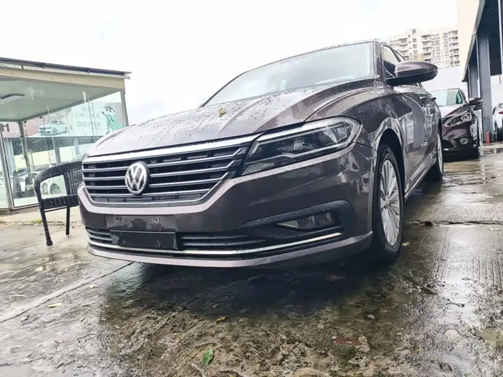 Фото 24 - Volkswagen Lavida