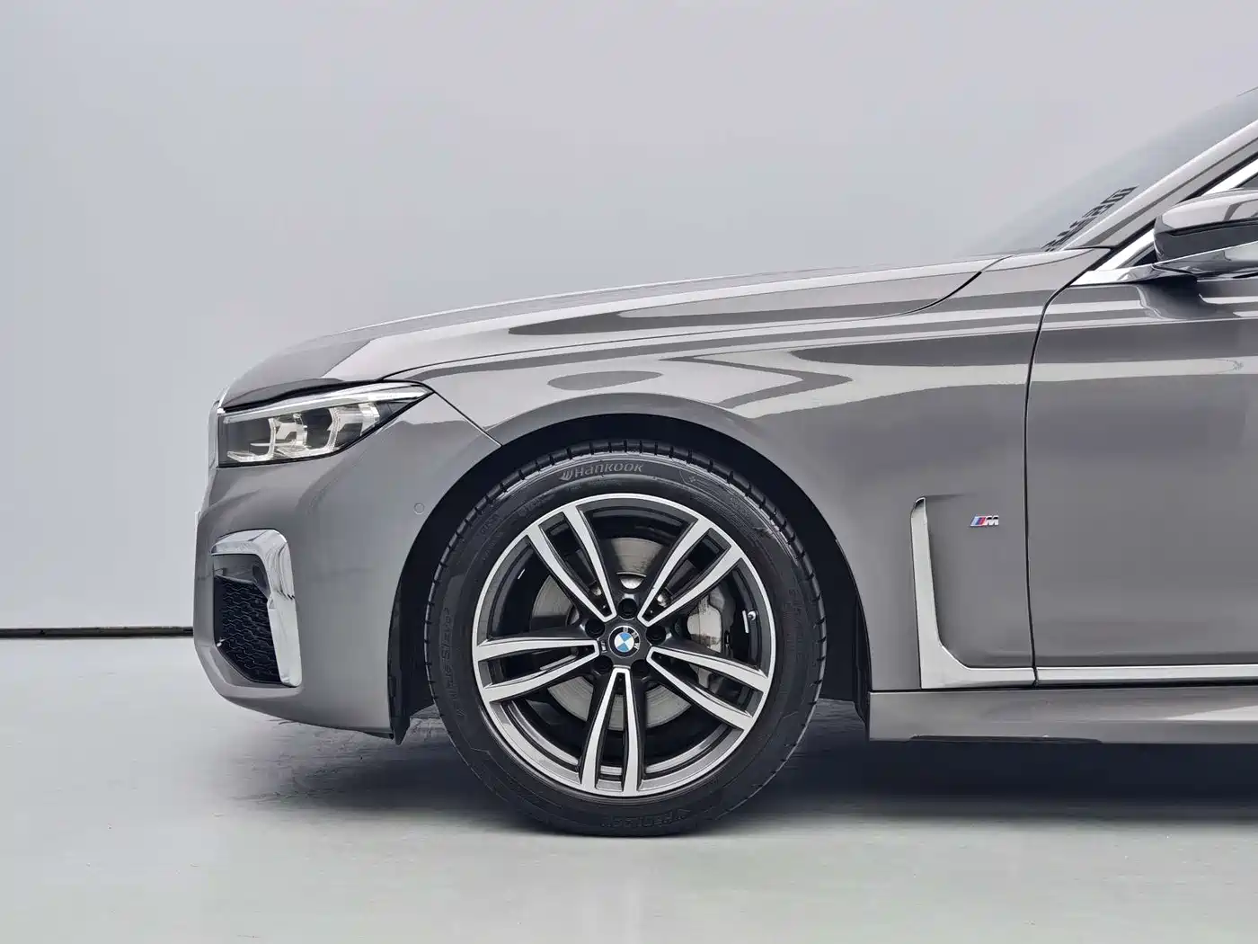 BMW 7 Series 2021 Model 730Li M Sport Package фото 4