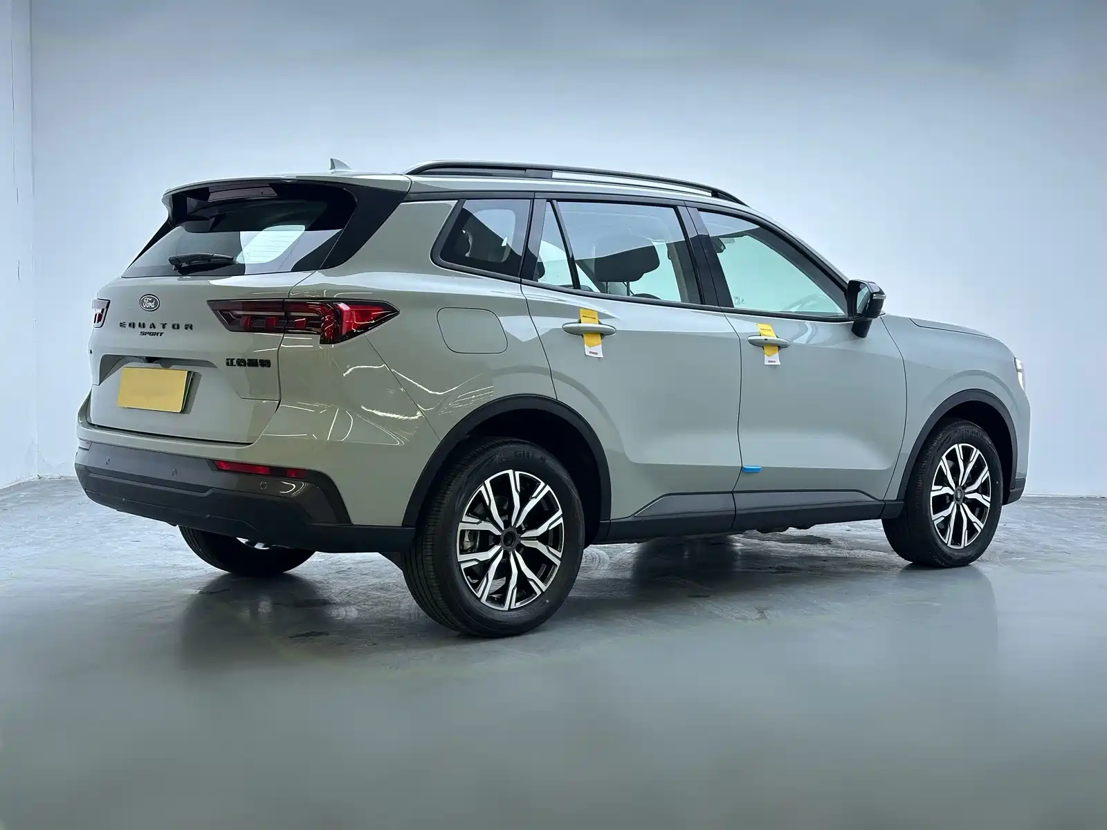 Фото 4 - Ford Lingrui